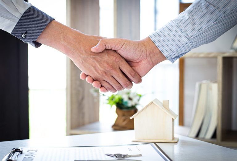 iStock-1215904310