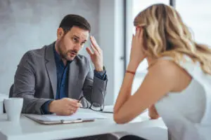 Acheteur confuse face à un courtier — absence de représentation claire